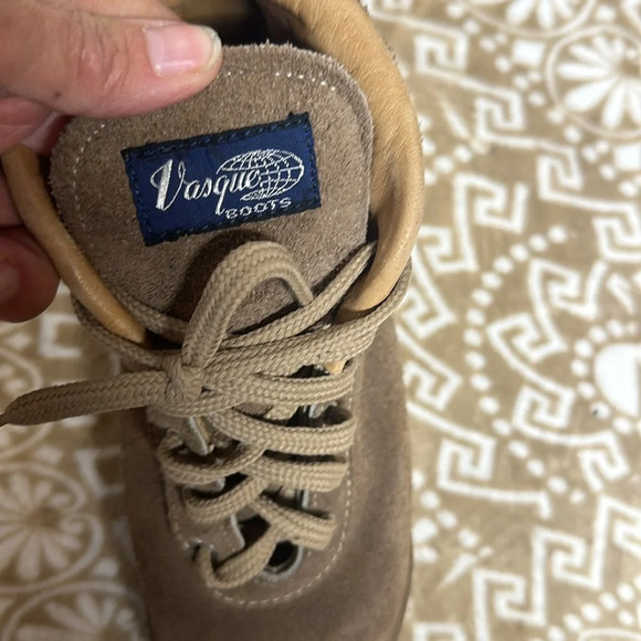 Vintage Vasque Womens Sz 7.5M Hiking Boot Beige Suede Skywalk 7546 Made in Italy - Picture 5 of 10